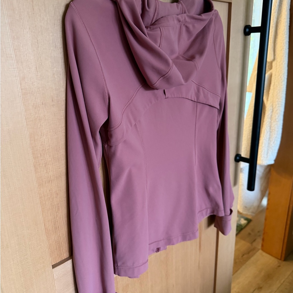 lululemon athletica Rose-mauve Hooded Utility Jacket with Zip Pockets - Picture 2 of 5